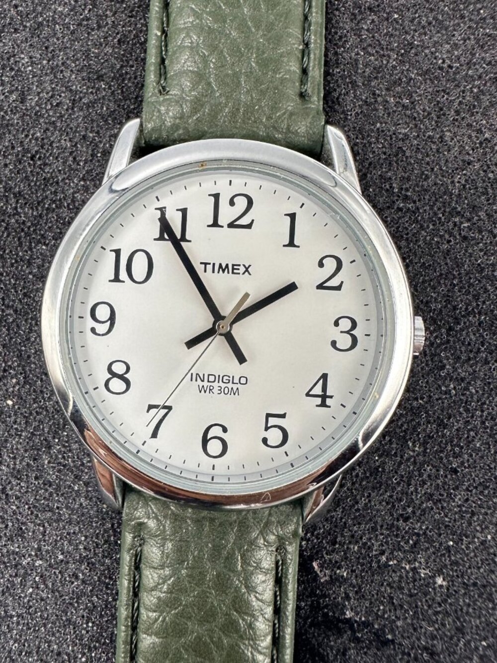 Timex Easy Reader Watch Men Silver Tone Green Leather Band New Battery 9.5"